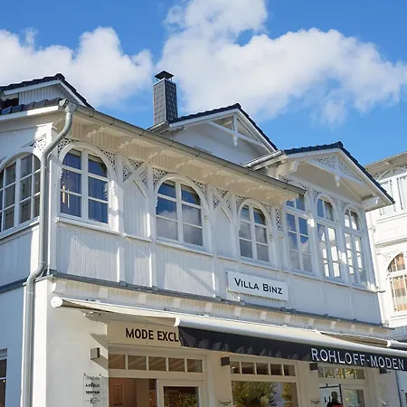 - Apt. 04 * Binz